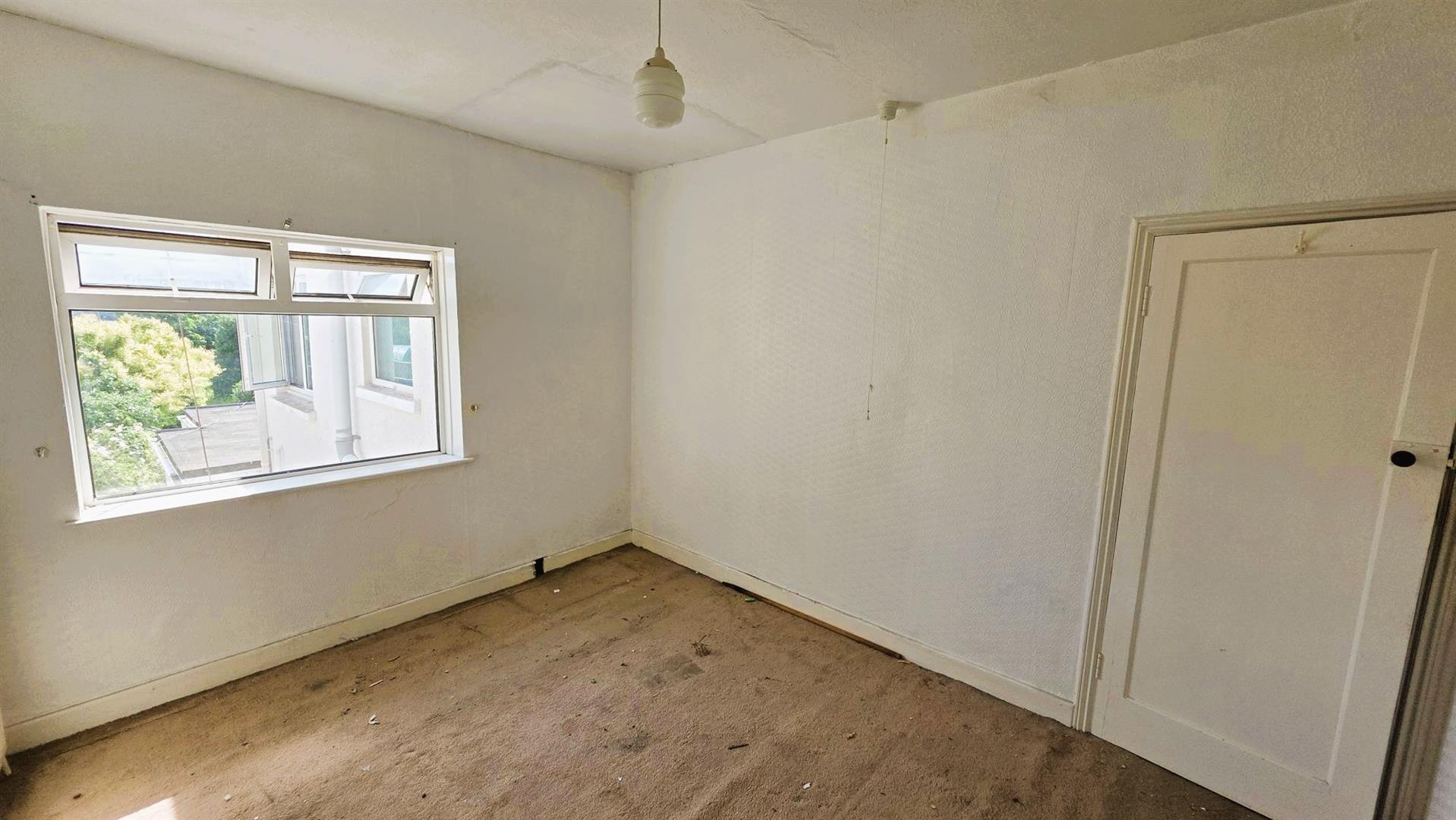 Elkington Road, Burry Port, SA16 0AD